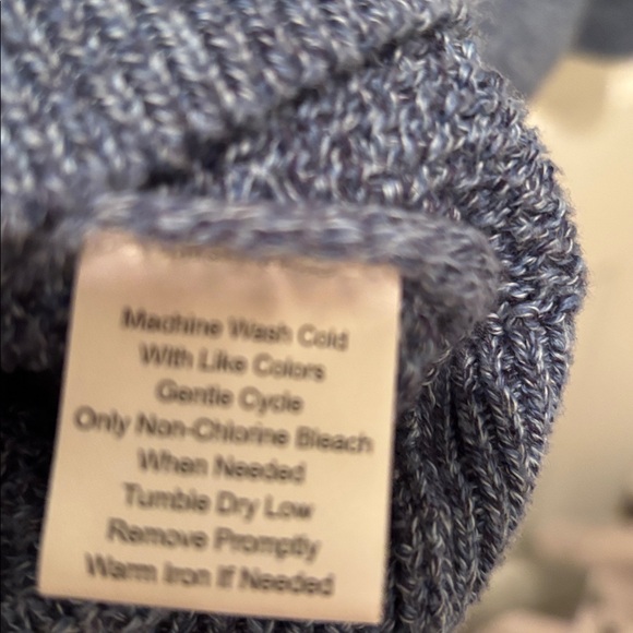 Men's Jos A Bank Half-Zip Sweater - Picture 5 of 7